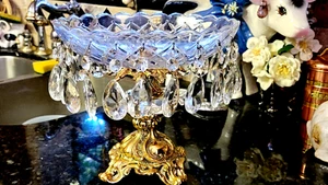 Vintage ORNATE Gold Plated Footed Base Crystal Glass Bowl CENTERPIECE Crystals! - Picture 1 of 13