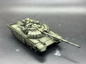 1/72 Russian T72B2 main battle tank finished model - Picture 1 of 6