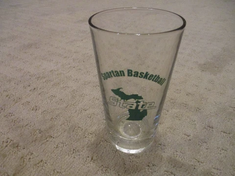 Michigan State Spartans Basketball  20 oz Pint Beer Glass * Cover