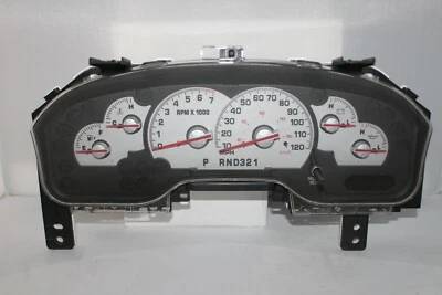 Speedometer Instrument Cluster Panel 03 Mercury Mountaineer with 121,755 Miles - Image 1 of 4
