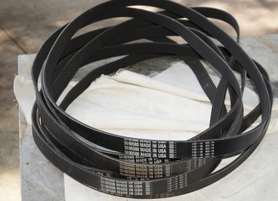 Lot of 8 :  New DAYCO 5080580 Serpentine Belt,  8-rib Micro-V,  Made in USA - Image 1 of 4