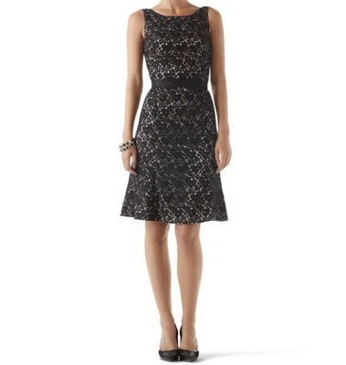 Novo com etiquetas White House Black Market vestido flare sobreposição de renda preta sem mangas tamanho 8 - Imagem 1 de 4