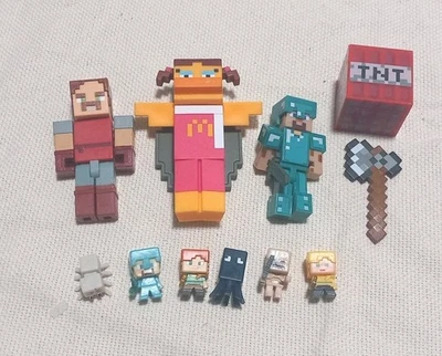 minecraft figure Lot - Image 1 of 4