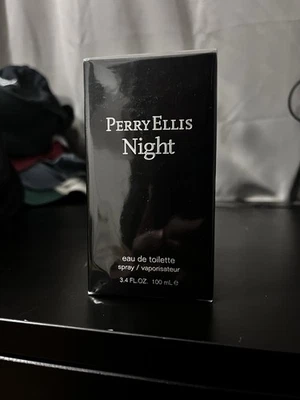 Perry Ellis Night for Men 3.4 OZ Eau de Toilette Spray - Envío Rápido Foto 1 de 4