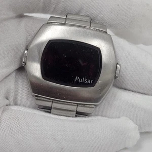 Orologio da polso uomo vintage Pulsar Time Computer Inc rosso LED acciaio inox ricambi/riparazione - Foto 1 di 19