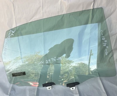 00-05 CHEVY IMPALA Pasajero Puerta Trasera Derecha Vidrio Foto 1 de 4