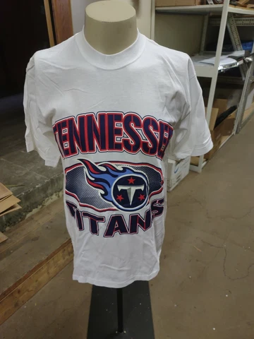 Officially Licensed NFL Play FB Tennessee Titans Team Name White T-Shirt Vintage Cover