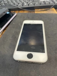 Apple iPhone 5S 16GB 32GB 64GB - Smartphone FOR PARTS ONLY - Picture 1 of 2