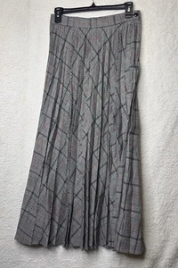 Vtg Wool Neiman Marcus Pleated Skirt Size 10 Made In USA - Picture 1 of 6