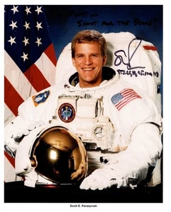 NASA Litho 8 x 10 WSS: Scott E Parazynski hand signed and inscribed - Picture 1 of 2