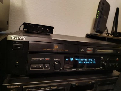 Sony MXD-D3 CD to MiniDisc MD Recorder Player Deck No Remote - Tested Works - Image 1 of 4