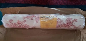 Wallpaper Vtg Flocked RED Toile Pattern "RHAPSODY " 3D - 1 Roll - NEW! - Picture 1 of 15