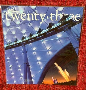 DISNEY TWENTY-THREE D23 MAGAZIN TRON LIGHTCYCLE RUN FRÜHLING 2023 - eingeschweißt - Bild 1 von 1