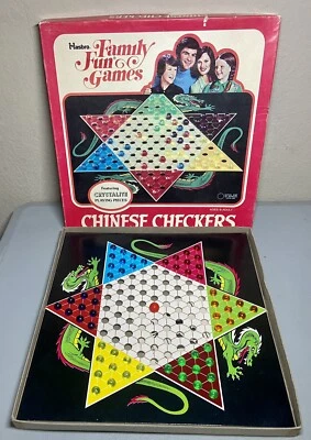 Vtg 1977 Hasbro Chinese Checkers w Crystalite Marbles Family Fun Game Complete! - Изображение 1 из 2