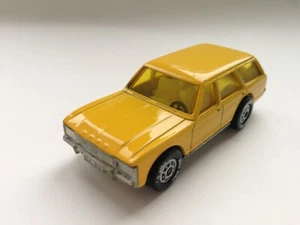 Siku 1028/1322 - Ford Granada torneo station wagon (MK1) ruote gialle B2 - 1:55 - Foto 1 di 16