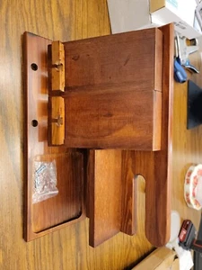 Mobile Phone stand Headphone Watch Wallet Holder Wooden Rack - Photo 1 sur 4