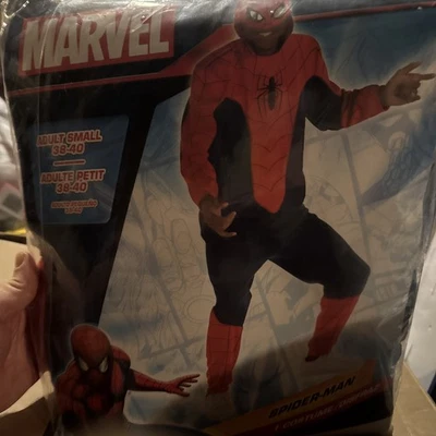 Spider-Man Marvel Studios Comics Sudadera con Capucha y Joggers Disfraz Adulto Pequeño 38-40 Foto 1 de 3