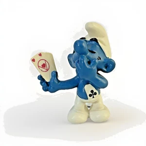 1978 Vintage Smurf Card Poker Player 2" PVC Figure Peyo Schleich - Picture 1 of 6