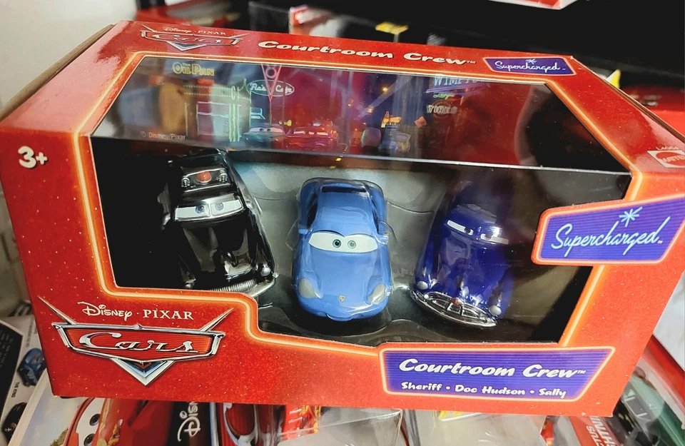 CARS - COURTROOM CREW - SHERIFF SALLY DOC HUDSON - Mattel Disney Pixar - Immagine 1 di 1