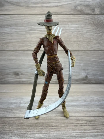 DC Super Heroes Scarecrow Action Figure Loose 2005 Mattel Cover