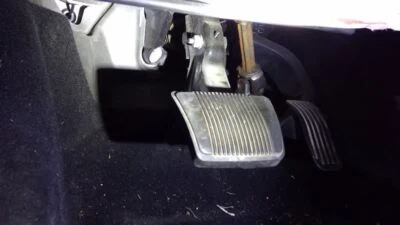 Freno de pedal Chrysler 200 sedán 2015 422593 Foto 1 de 4