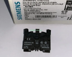Siemens 3SB3403-0B Contact Module NEW - Picture 1 of 1