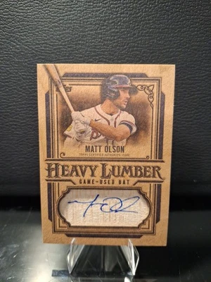 2025 Topps HLAR-MO Matt Olson madera pesada reliquia automática SSP Atlanta Braves Foto 1 de 2