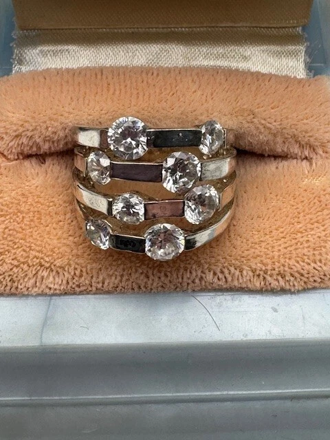 CW Ladies 925 Sterling Silver Round-Cut White CZ Cluster Cocktail Ring Size 7 - Image 1 of 4