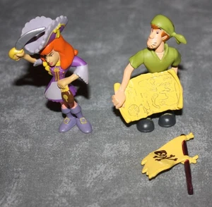 2er Set Scooby Doo Mystery Crew Mates Daphne Pirat & Shaggy Pirat plus Flagge - Bild 1 von 4