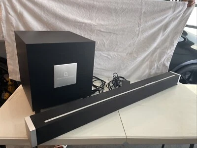 Barra de sonido Definitive Technology W Studio Powered con DTS Play-Fi® e inalámbrica Foto 1 de 4