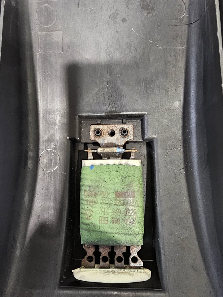 VOLKSWAGEN GOLF MK4 2002 REGULADOR DE CALEFACCIÓN SOPLADOR VENTILADOR RESISTENCIA 1J0919022A Foto 1 de 3