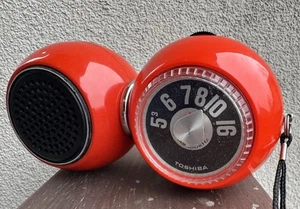 VINTAGE RADIO TRANSISTOR TWIST BALL TOSHIBA RP-12 FÜR TEILE ODER SERVICE - Bild 1 von 7