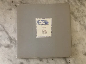 The Blue Guitar by David Hockney, Petersburg Press, London, 1977 Hardback - Picture 1 of 16