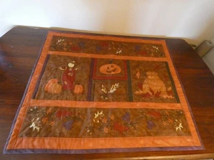 Herbst Handarbeit Quilt Panel Jack O Laterne Hand & Maschine gesteppt zusammengesetzt 24 x 21" - Bild 1 von 9
