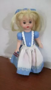 MADAME ALEXANDER~BAMBOLA ALICE IN WONDERLAND da 5"~Occhi aperti e chiusi - Foto 1 di 1