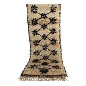 Moroccan Handmade Vintage Rug Berber Geometric White & Black Cotton Carpet 2'6" - Picture 1 of 24