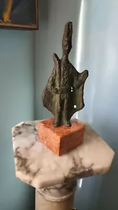 Scultura in Bronzo Bronzetto Arte Nuragica Sardegna su Base in Marmo Rosso - Foto 1 di 12