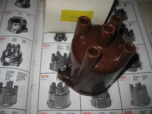 TAPA DISTRIBUIDORA FEMSA - 9936821 - SE ADAPTA A: FIAT 131 Y 132 Y ASIENTO 124 128 131 y 1200 - Imagen 1 de 1