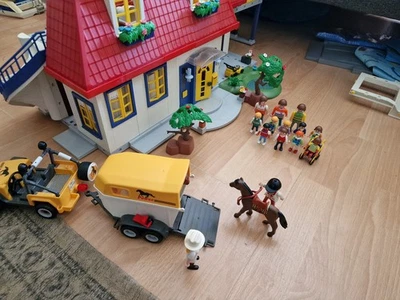 Playmobil Houses with lighting - sets 3965 3230 7390 - Image 1 of 4