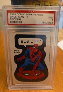 Adesivi Topps Comic Book Heroes 1975 Spider-Man -2 PSA 9 RARI - Foto 1 di 2