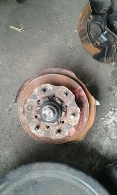 1987-1997 Nissan Pickup Truck4x2 Front RH Passenger Spindle Knuckle Assembly Oem Foto 1 de 4