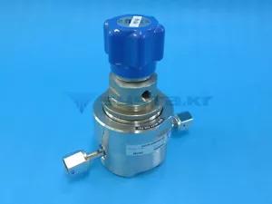 Veriflo SQ140E502PFSFFPM, regulator, 2way-female, 1/4 VCR - Picture 1 of 5