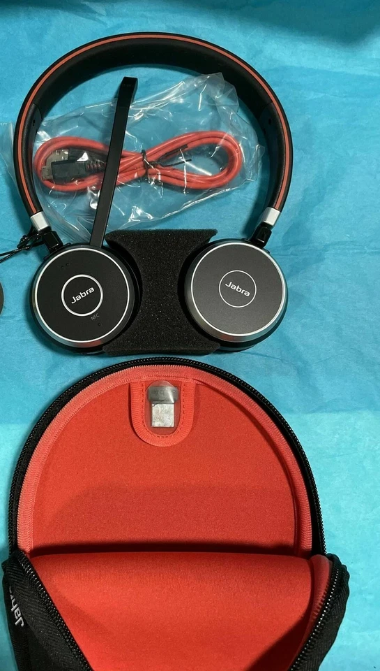Jabra, Evolve 65, MS - Bluetooth Wireless Headset w/ Mic.(Black w/Red) Used No B - Image 1 of 1