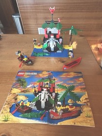 Lego 6264 Pirates Islanders Forbidden Cove 100% Complete w/Instructions