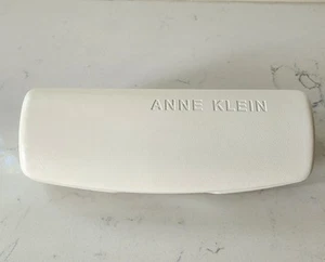 Anne Klein White Clamshell Glasses Hard Case EUC - Picture 1 of 7
