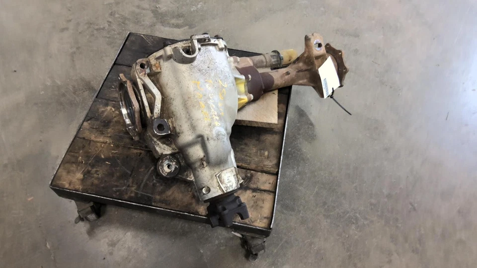 Used Differential Carrier Assembly fits: 2016 Gmc Sierra denali 2500 Front Axle Foto 1 de 4