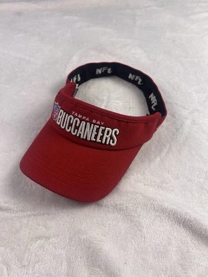 Красный козырек NFL Tampa Bay BUCCANEERS гибкий крой нерегулируемый - Изображение 1 из 4