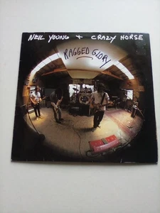 Neil Young & crazy Horse 'Ragged Glory' 1990 stereo L.P. Ex/Vg - Picture 1 of 6