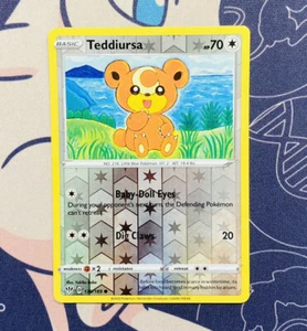Juego de cartas coleccionables Pokémon Teddiursa Darkness Ablaze 138/189 holograma inverso común como nuevo - Imagen 1 de 1