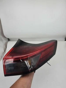 21 24 Nissan ROGUE EXCEPT SPORT Tail Light Assembly Right OEM E0825 - Picture 1 of 2